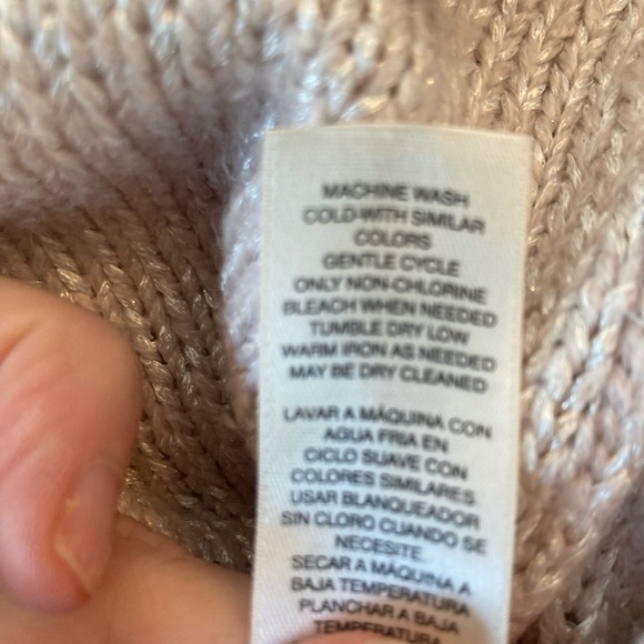 Chico's Soft Pink Silver Metallic Cowl Neck Sweater w/ 3/4 sleeves oversized - Picture 11 of 11